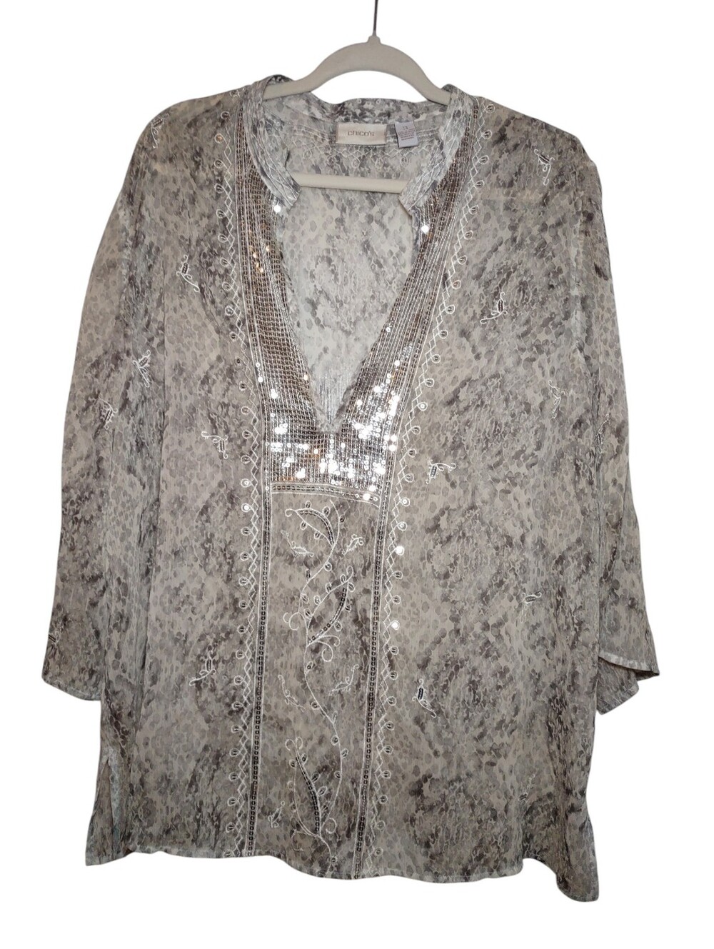 Chico's Women's Sheer Sequined Snakeskin Print V-Neck Blouse Size: 3 XL/16